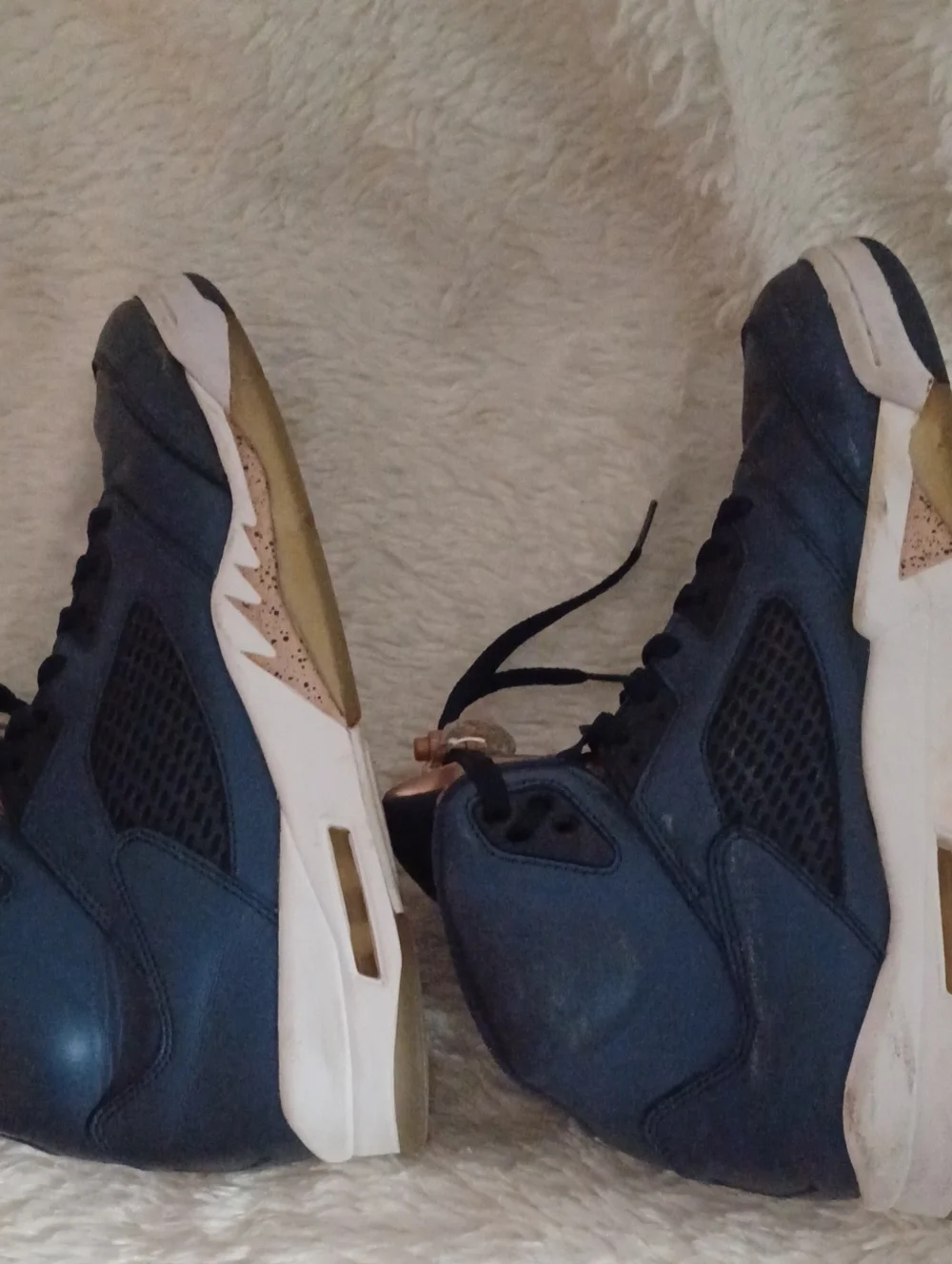 Jordan navy bronze